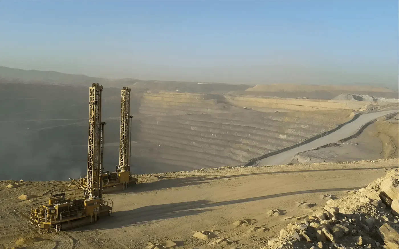 BARRENACIÓN Y VOLADURA 1